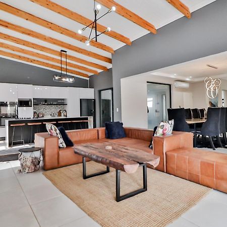 House Of Bongekile 4 Bed Luxury Home In Malelane Malalane Exterior foto