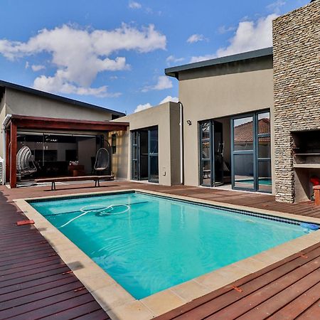 House Of Bongekile 4 Bed Luxury Home In Malelane Malalane Exterior foto