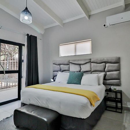 House Of Bongekile 4 Bed Luxury Home In Malelane Malalane Exterior foto