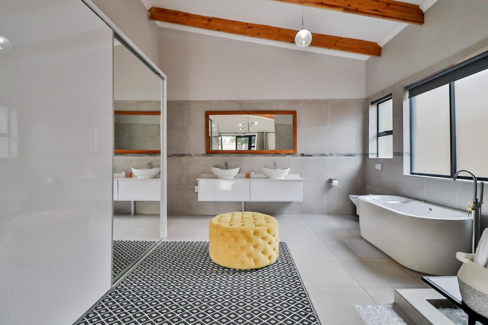 House Of Bongekile 4 Bed Luxury Home In Malelane Malalane Exterior foto