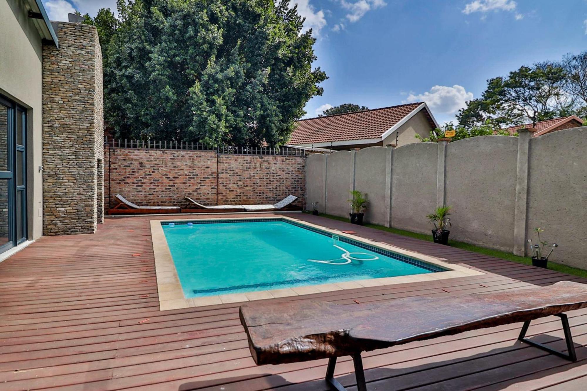 House Of Bongekile 4 Bed Luxury Home In Malelane Malalane Exterior foto